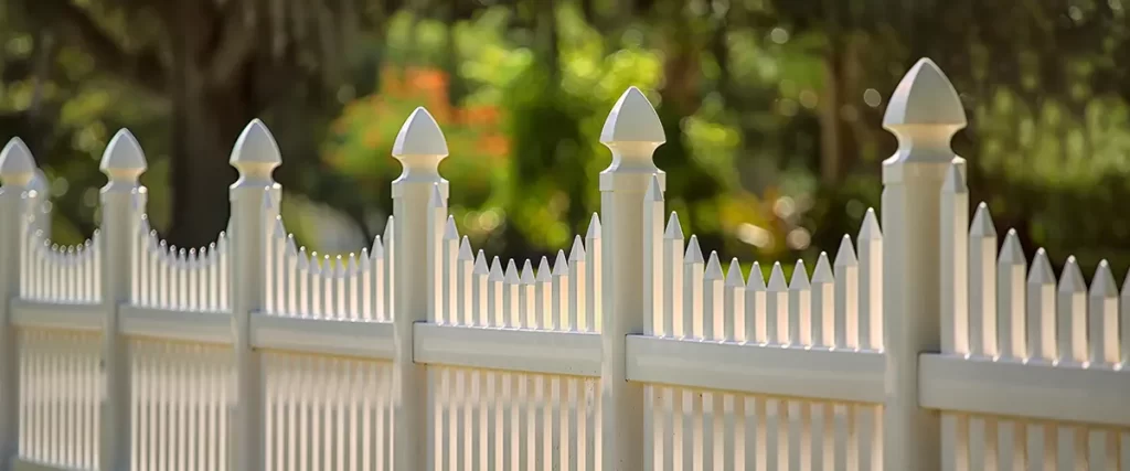 small-picket-fence-with-decorative-caps