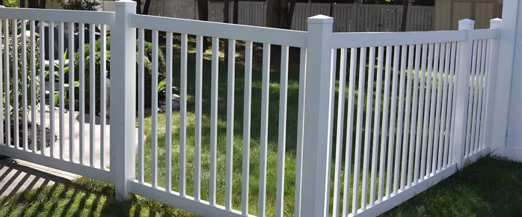 white-pvc-gate-and-fence