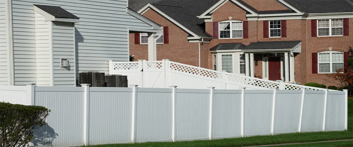 Installing vinyl fencing